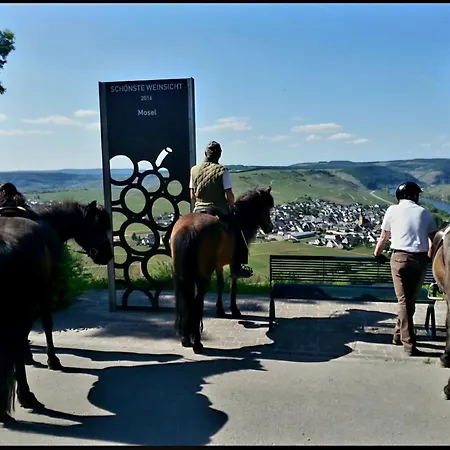 Idyllic Loft Kumani Ago - Rizas Hills Daire